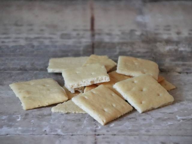 CRACKERS OLIO D'OLIVA - immagine 2